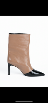 Bottines en cuir d’agneau vernis bicolore