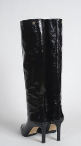 Bottes en cuir d’agneau vernis noir